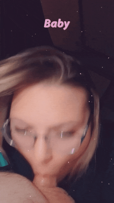 Sucking dick is my favorite thing 😋