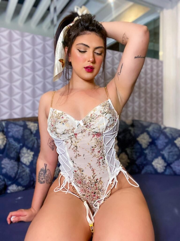 Would you fuck with a brazilian girl like me?