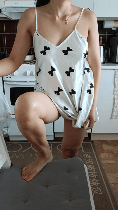 ThaiMom showing her big boobs and sweet pussy🍒😽