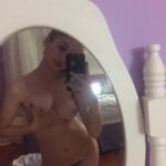 21[Selling] looking for dirty video chat or sexting 🥰Live nude pic and videos 😍ask for menu 😍snap:olivaqst,, tele:maraiaqs