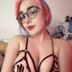 let me be your gamer gf