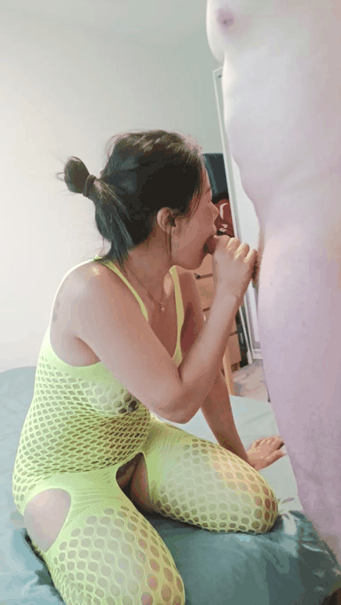 Slutty ThaiMom🍒 in fishnet sucking young Finnish cock💦